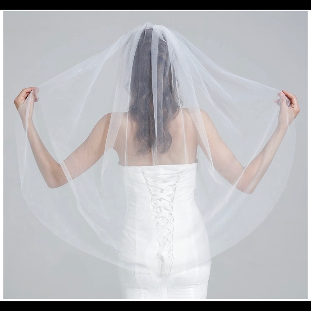 Wedding Bridal Veil with Comb ivory